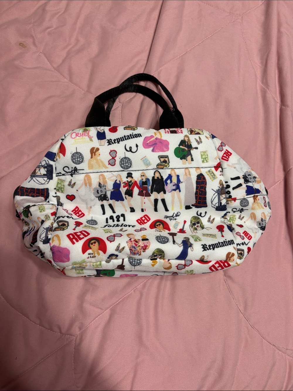 Taylor Swift Insulated lunchbox